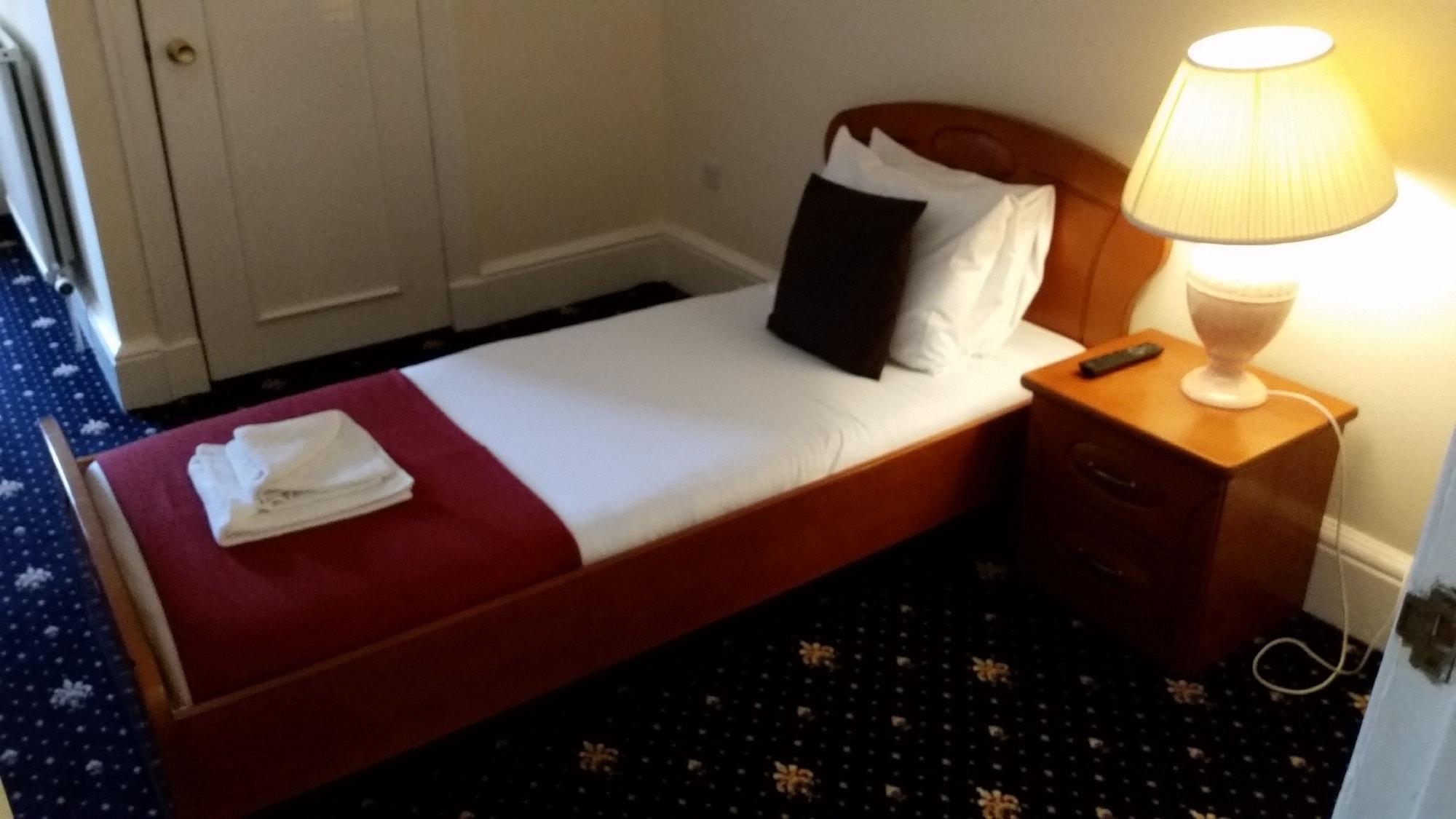 Adamton Country House Hotel Prestwick Bagian luar foto