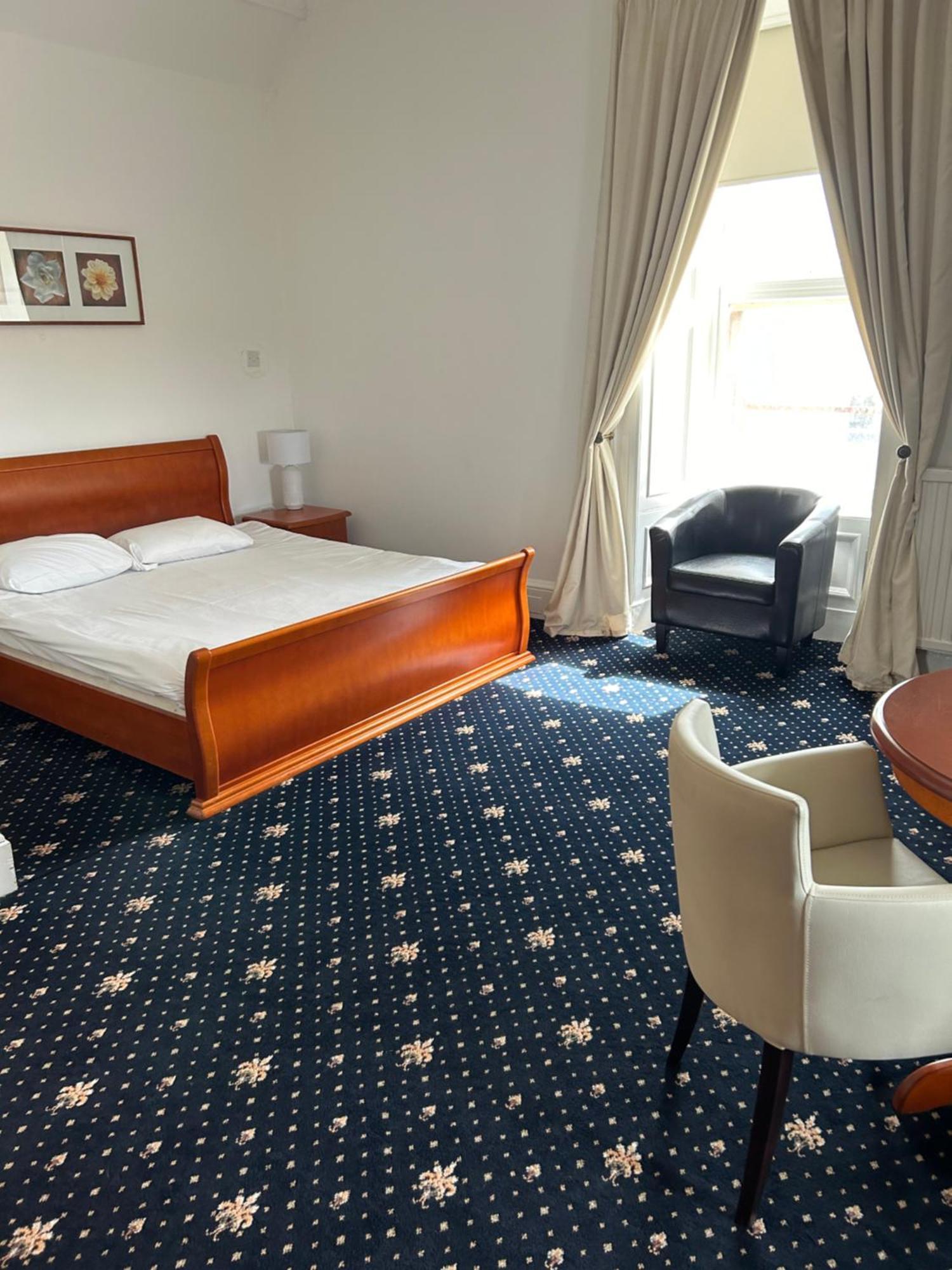 Adamton Country House Hotel Prestwick Bagian luar foto