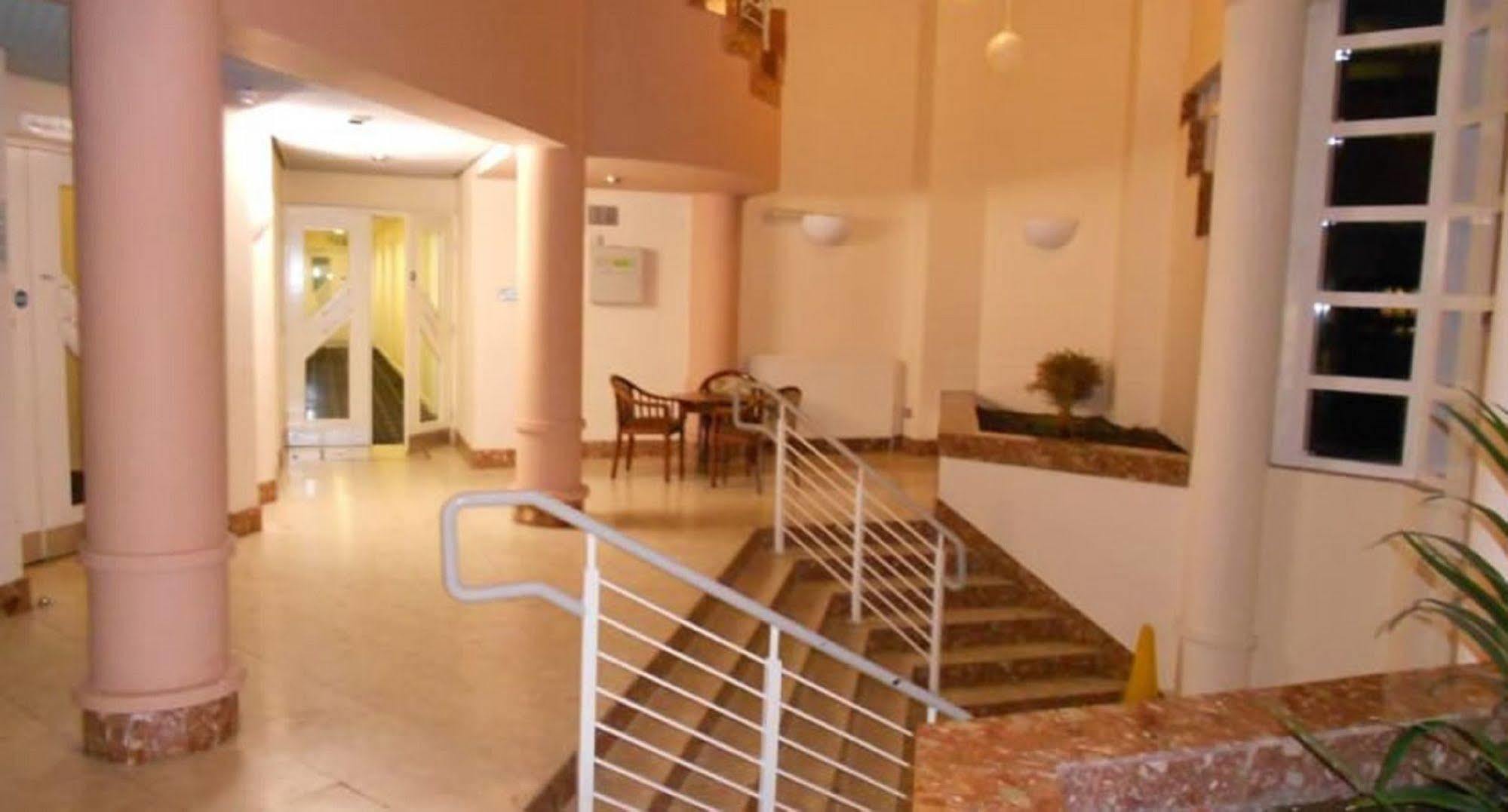 Adamton Country House Hotel Prestwick Bagian luar foto